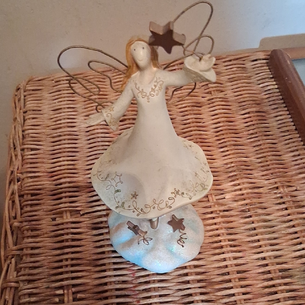 Russ Spirit Of The Angels Figurine with Stars